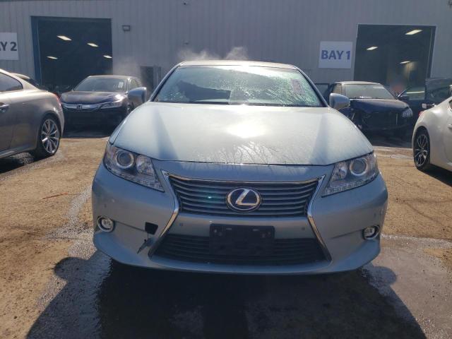 Photo 4 VIN: JTHBW1GGXE2047742 - LEXUS ES300 