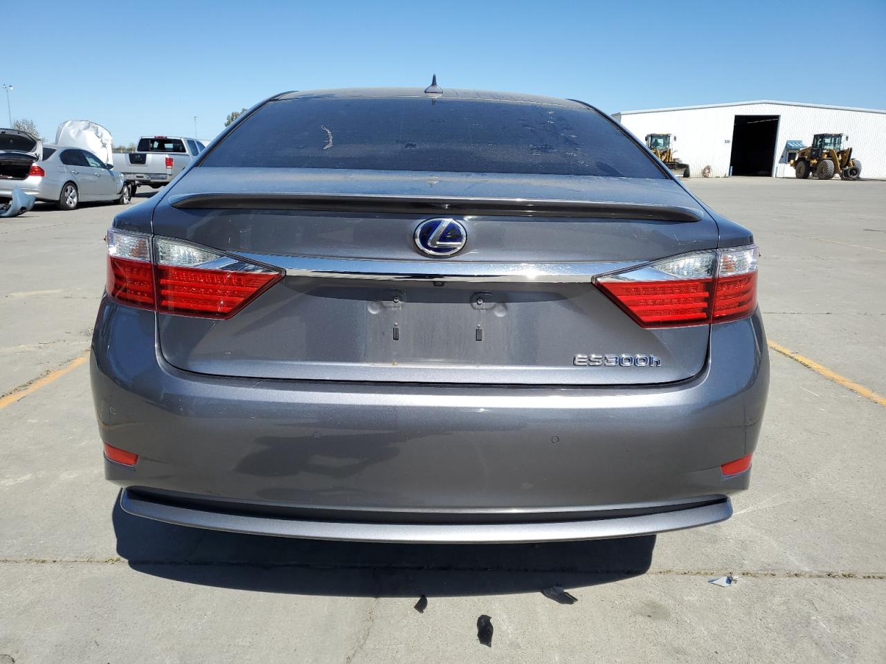 Photo 5 VIN: JTHBW1GGXE2054254 - LEXUS ES 