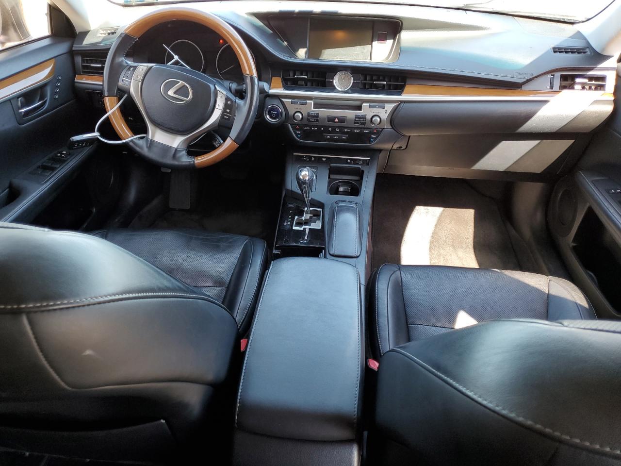 Photo 7 VIN: JTHBW1GGXE2054254 - LEXUS ES 