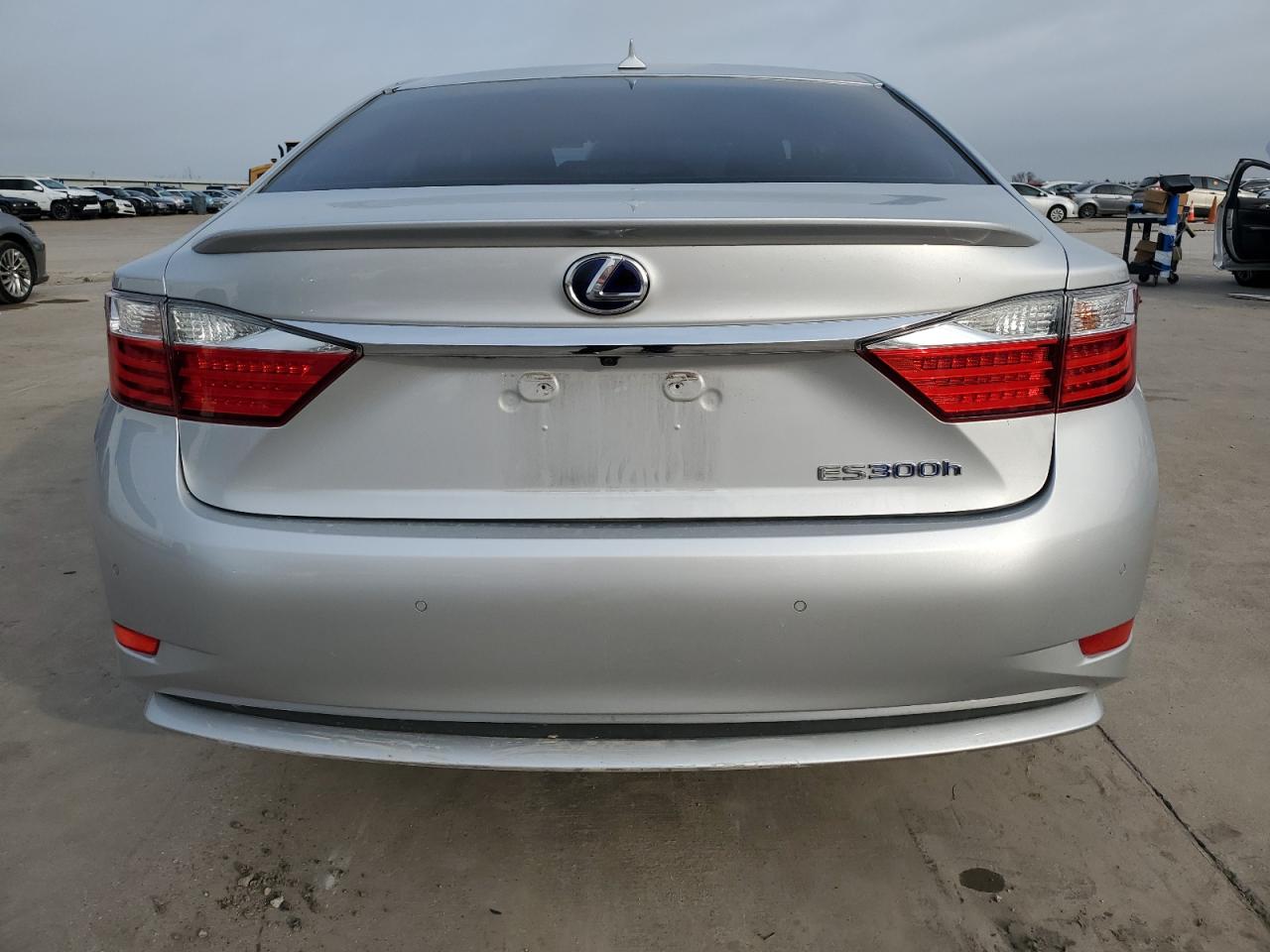 Photo 5 VIN: JTHBW1GGXE2060376 - LEXUS ES 