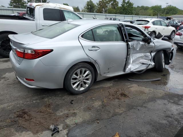 Photo 2 VIN: JTHBW1GGXF2094982 - LEXUS ES 300H 