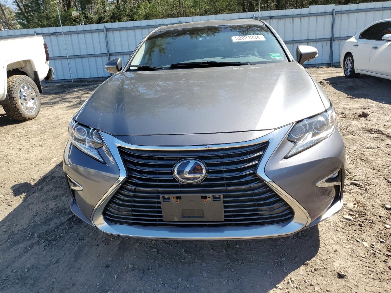 Photo 4 VIN: JTHBW1GGXG2101060 - LEXUS ES 