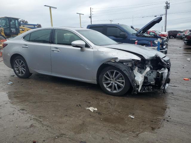 Photo 3 VIN: JTHBW1GGXG2104170 - LEXUS ES300 