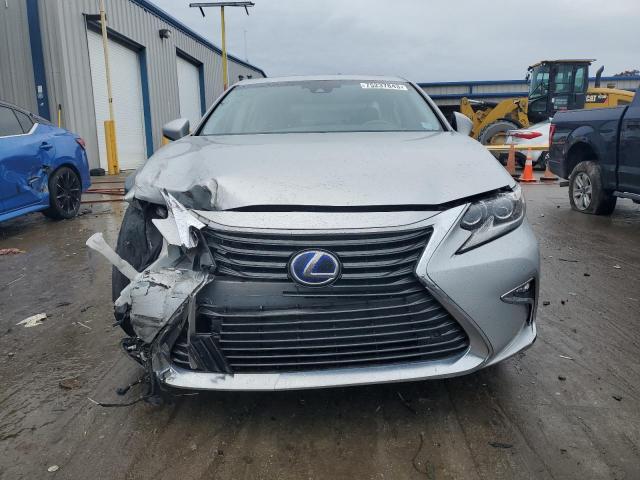 Photo 4 VIN: JTHBW1GGXG2104170 - LEXUS ES300 