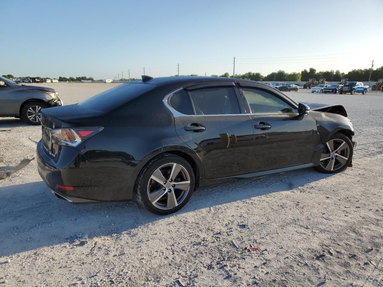 Photo 2 VIN: JTHBZ1BL3GA004798 - LEXUS GS 