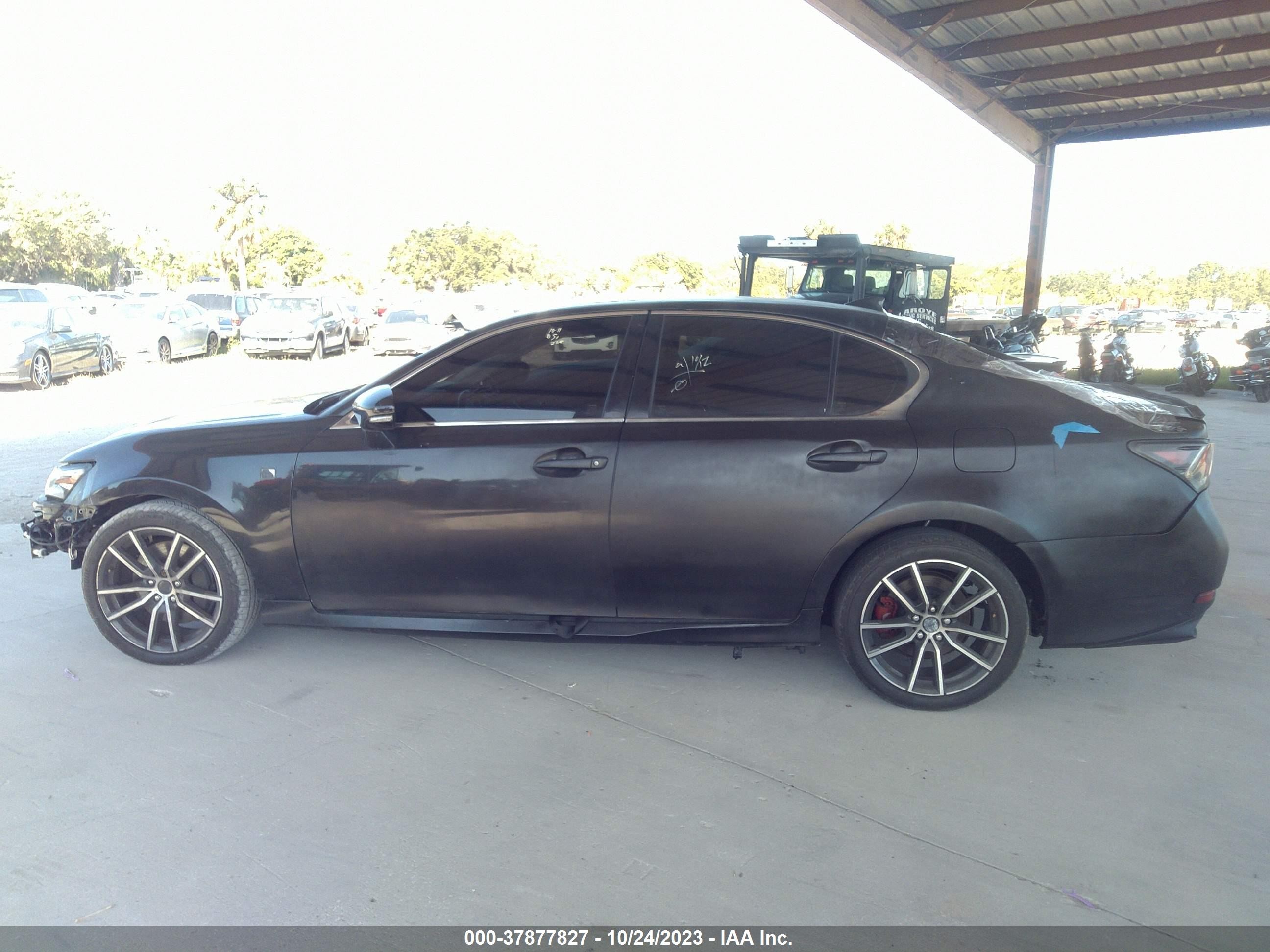 Photo 13 VIN: JTHBZ1BL5JA014028 - LEXUS GS 