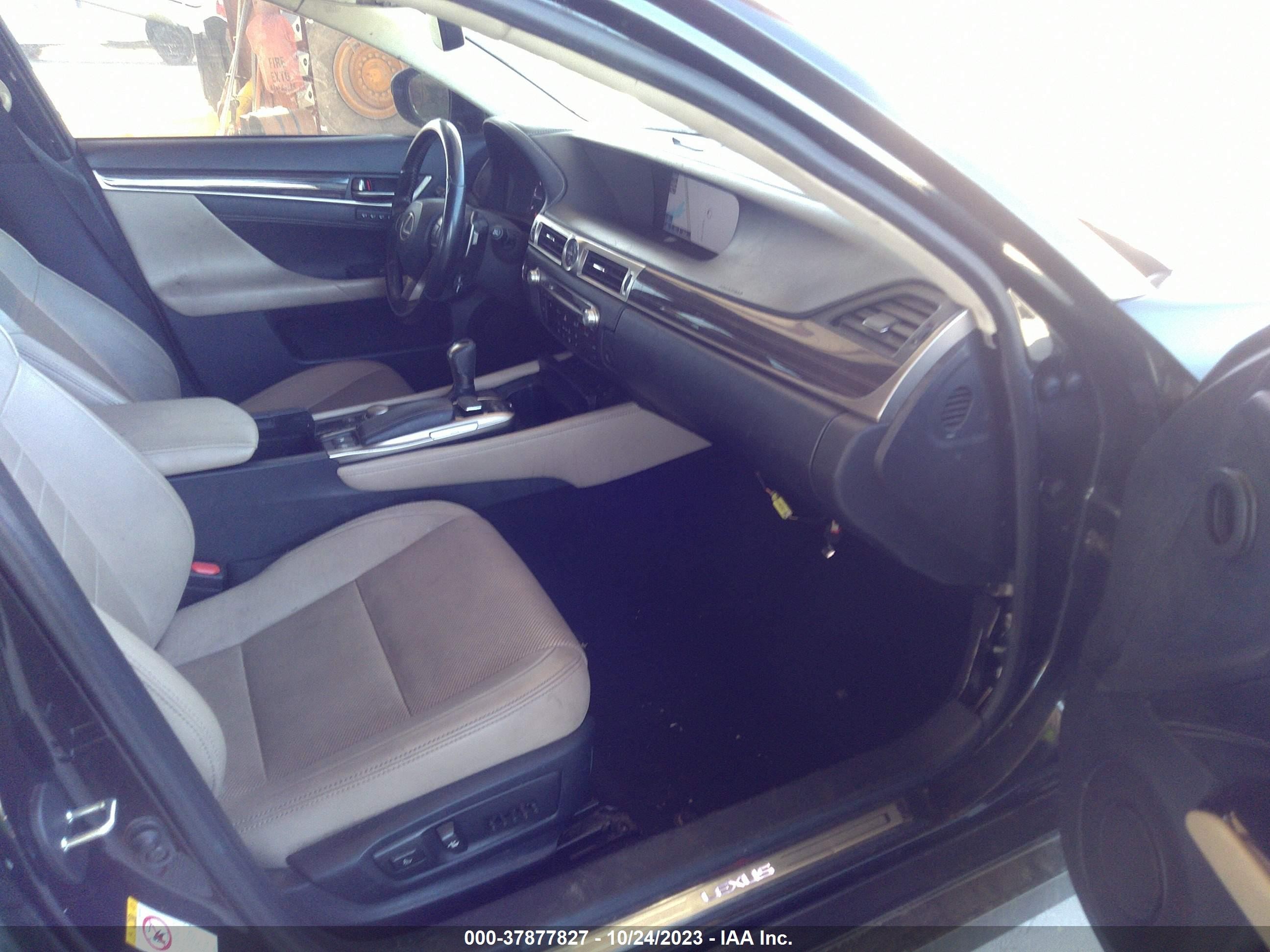 Photo 4 VIN: JTHBZ1BL5JA014028 - LEXUS GS 