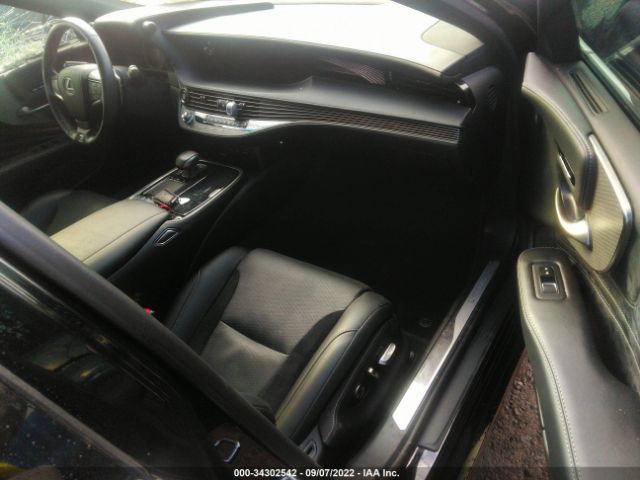 Photo 4 VIN: JTHC51FF2J5004716 - LEXUS LS 