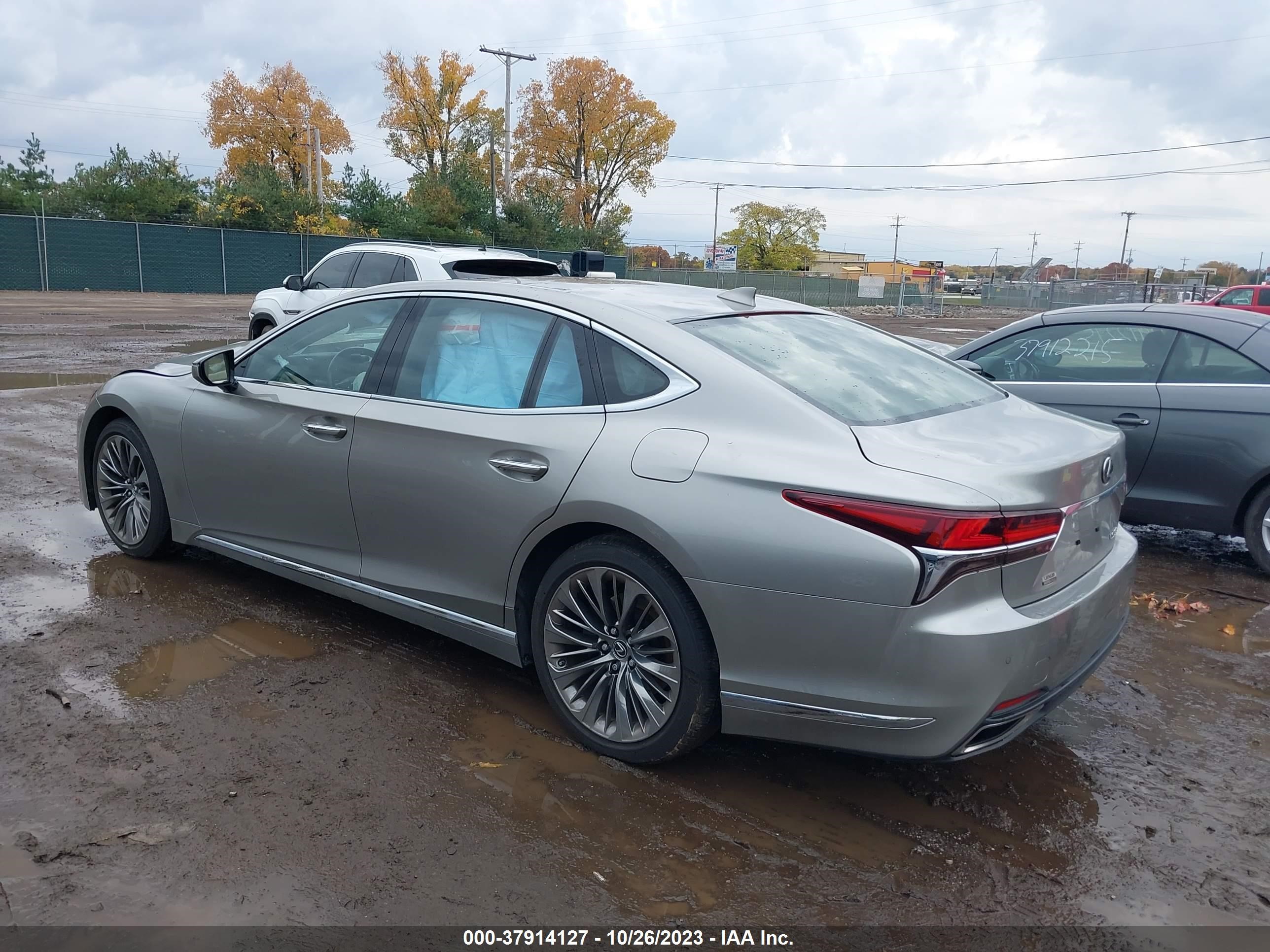 Photo 2 VIN: JTHC51FF4K5006453 - LEXUS LS 