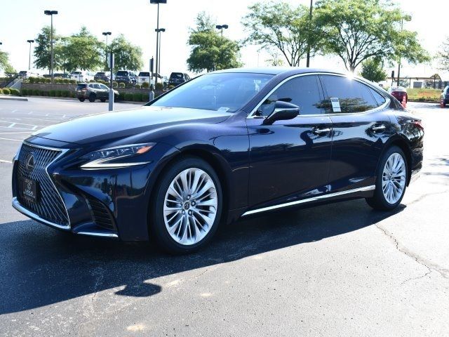 Photo 2 VIN: JTHC51FF5K5007031 - LEXUS LS 