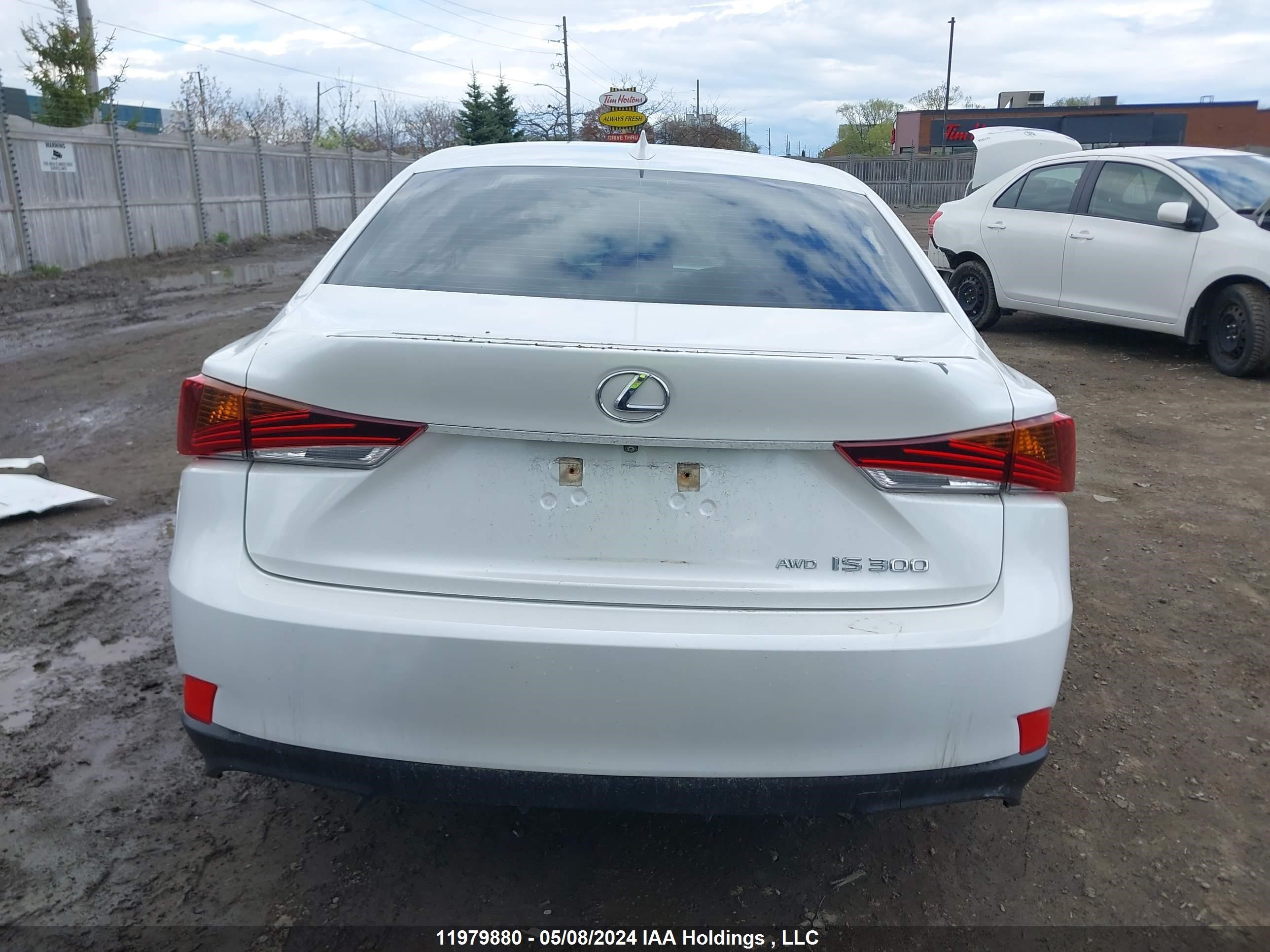 Photo 16 VIN: JTHC81D22K5039099 - LEXUS IS 