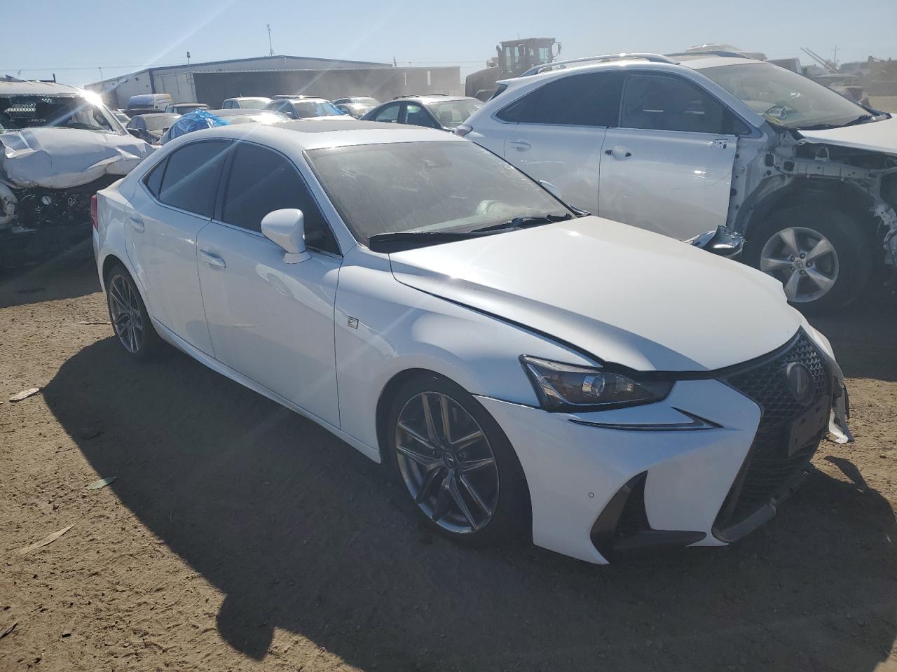 Photo 3 VIN: JTHC81D2XK5035186 - LEXUS IS 