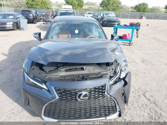 Photo 5 VIN: JTHCA1D24R5131782 - LEXUS IS 