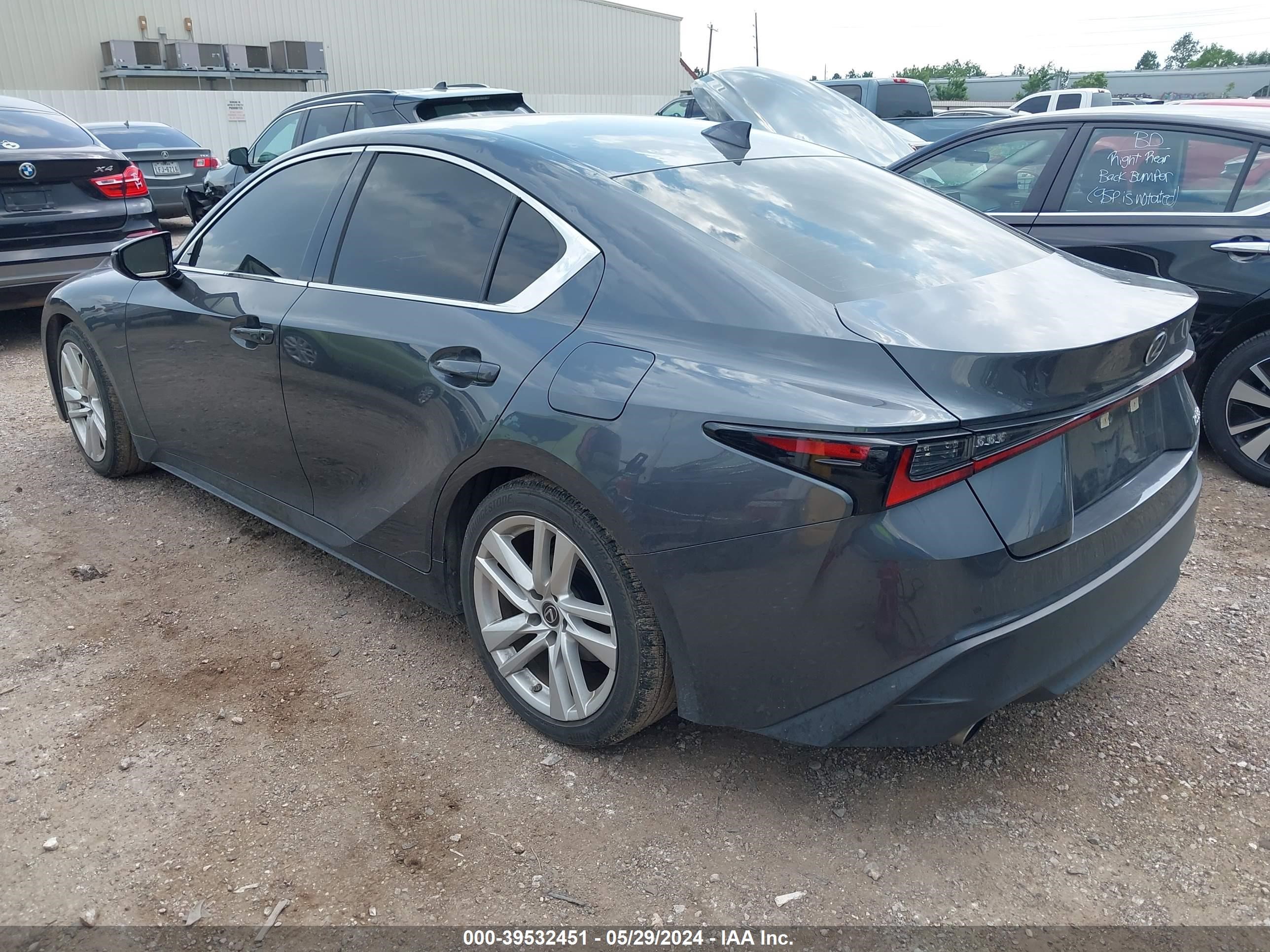 Photo 2 VIN: JTHCA1D27M5109297 - LEXUS IS 