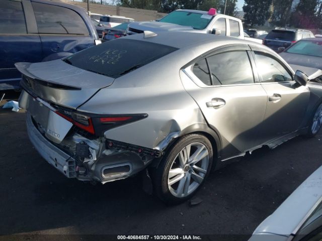 Photo 3 VIN: JTHCA1D29M5113500 - LEXUS IS 