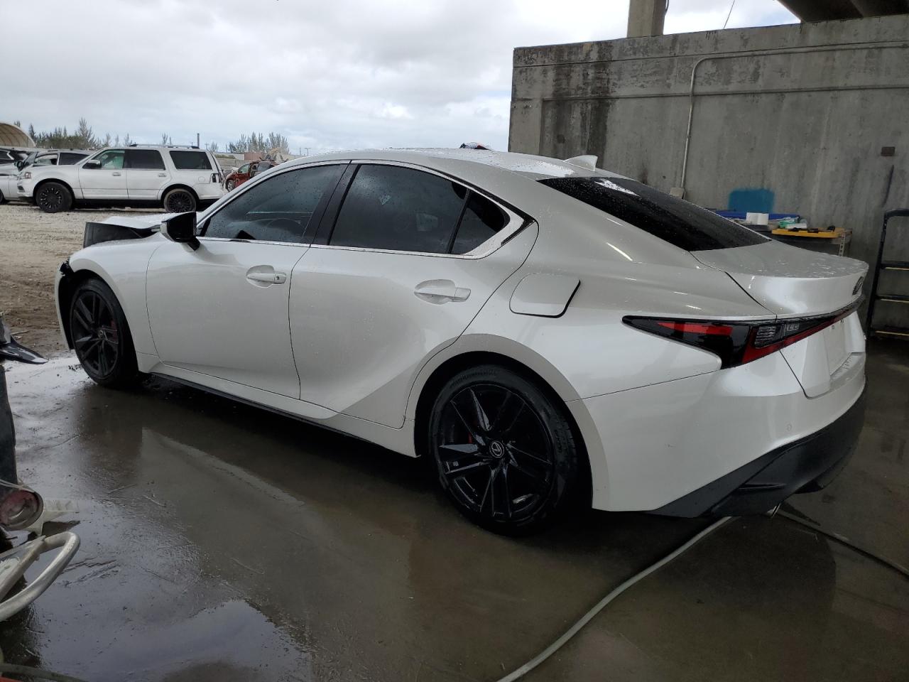 Photo 1 VIN: JTHCA1D29P5127210 - LEXUS IS 