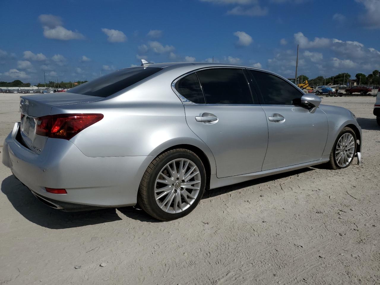 Photo 2 VIN: JTHCE1BL0D5002916 - LEXUS GS 