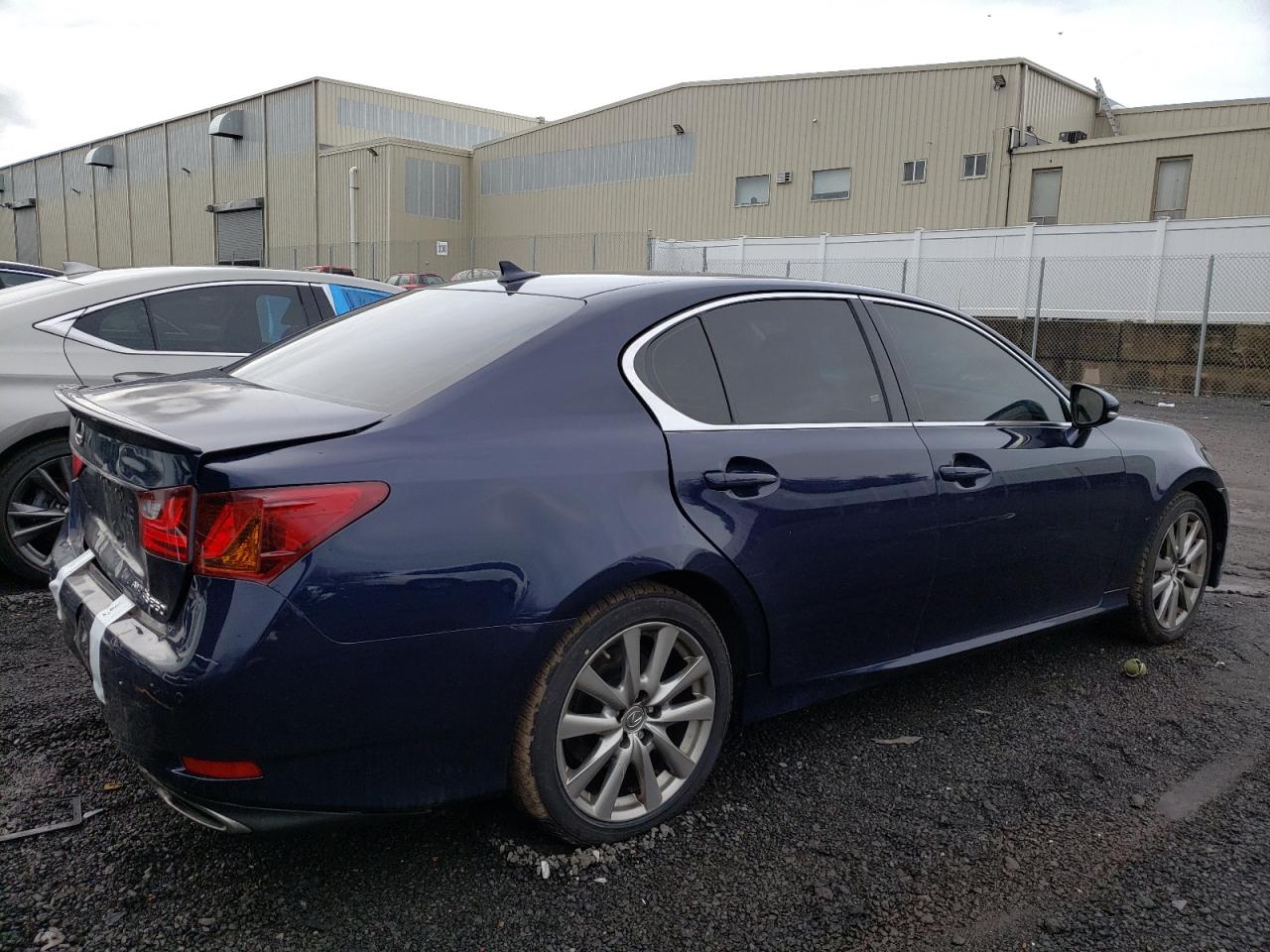 Photo 2 VIN: JTHCE1BL0D5016685 - LEXUS GS 