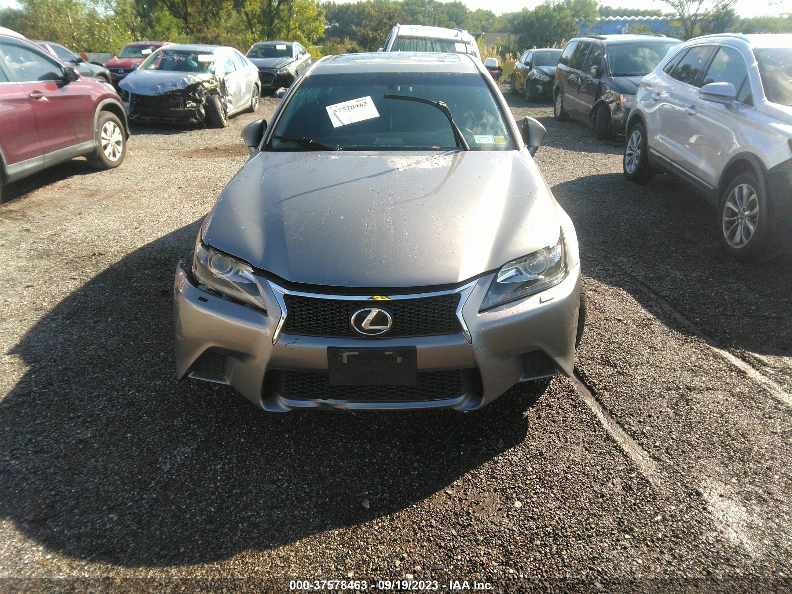 Photo 10 VIN: JTHCE1BL0FA001811 - LEXUS GS 