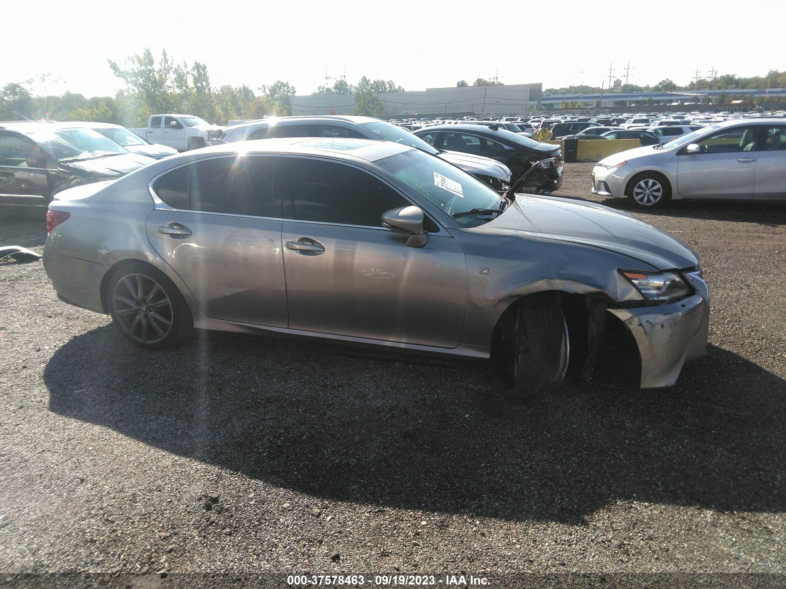 Photo 11 VIN: JTHCE1BL0FA001811 - LEXUS GS 