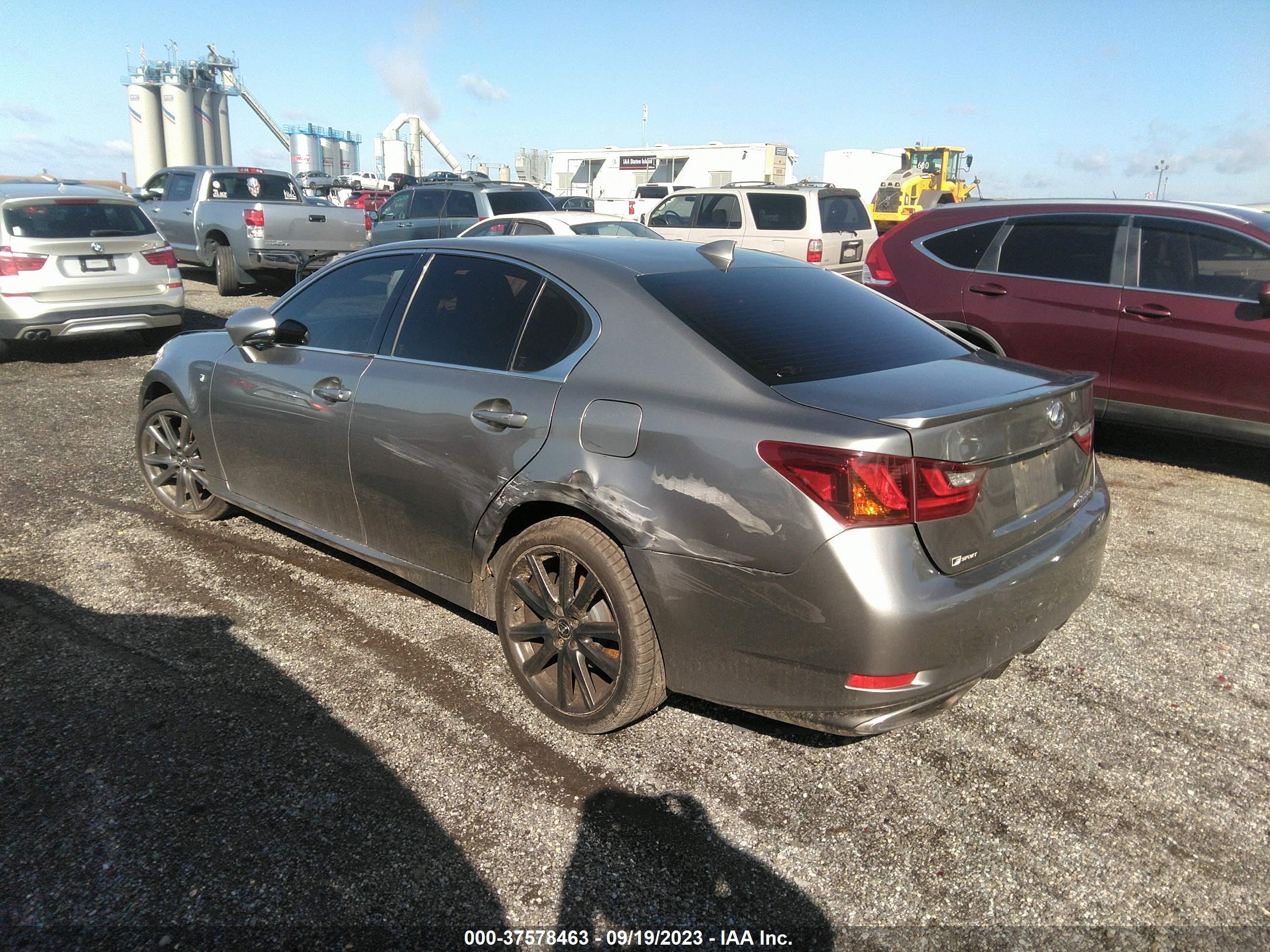 Photo 2 VIN: JTHCE1BL0FA001811 - LEXUS GS 