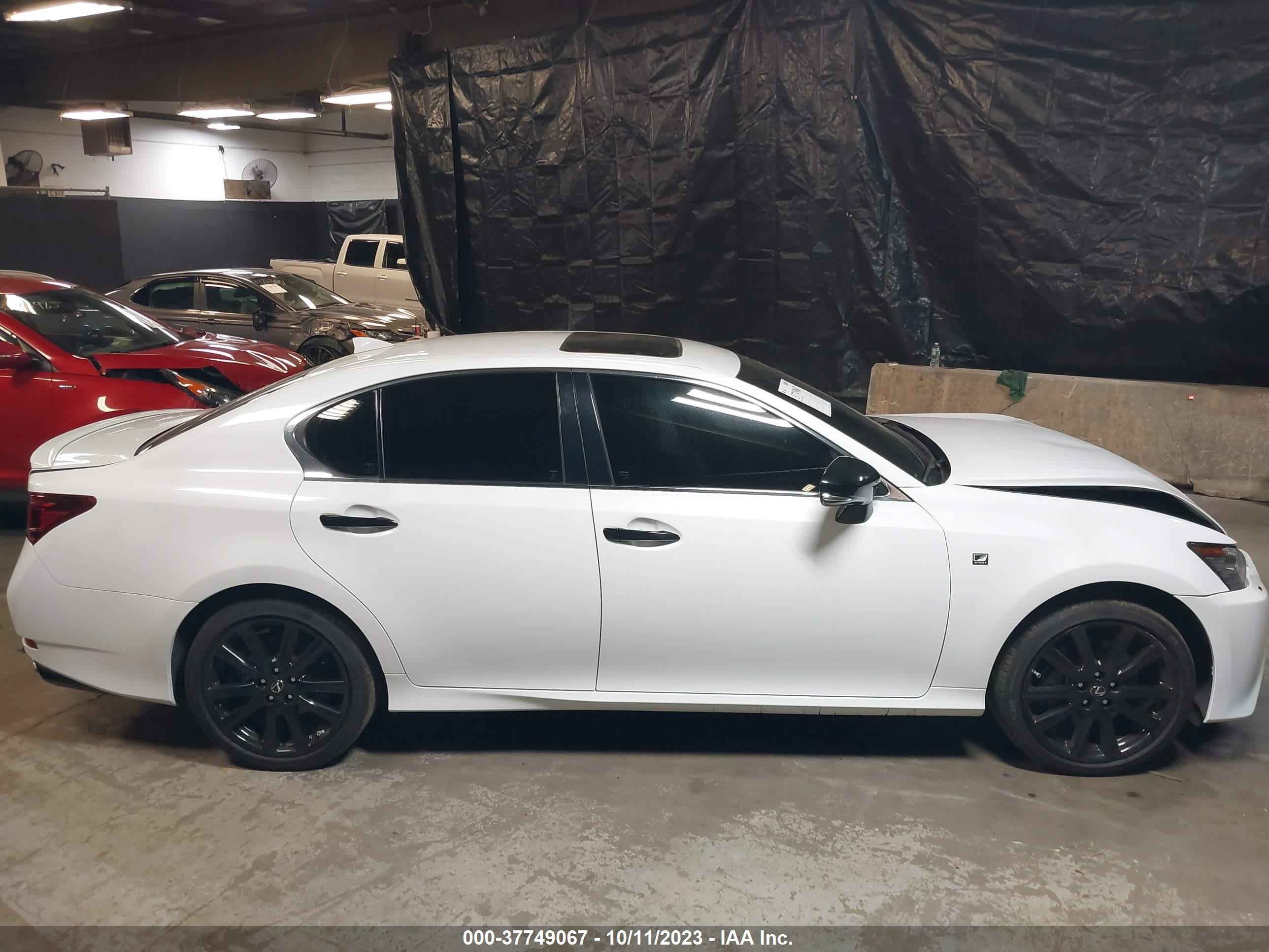 Photo 12 VIN: JTHCE1BL5FA002095 - LEXUS GS 