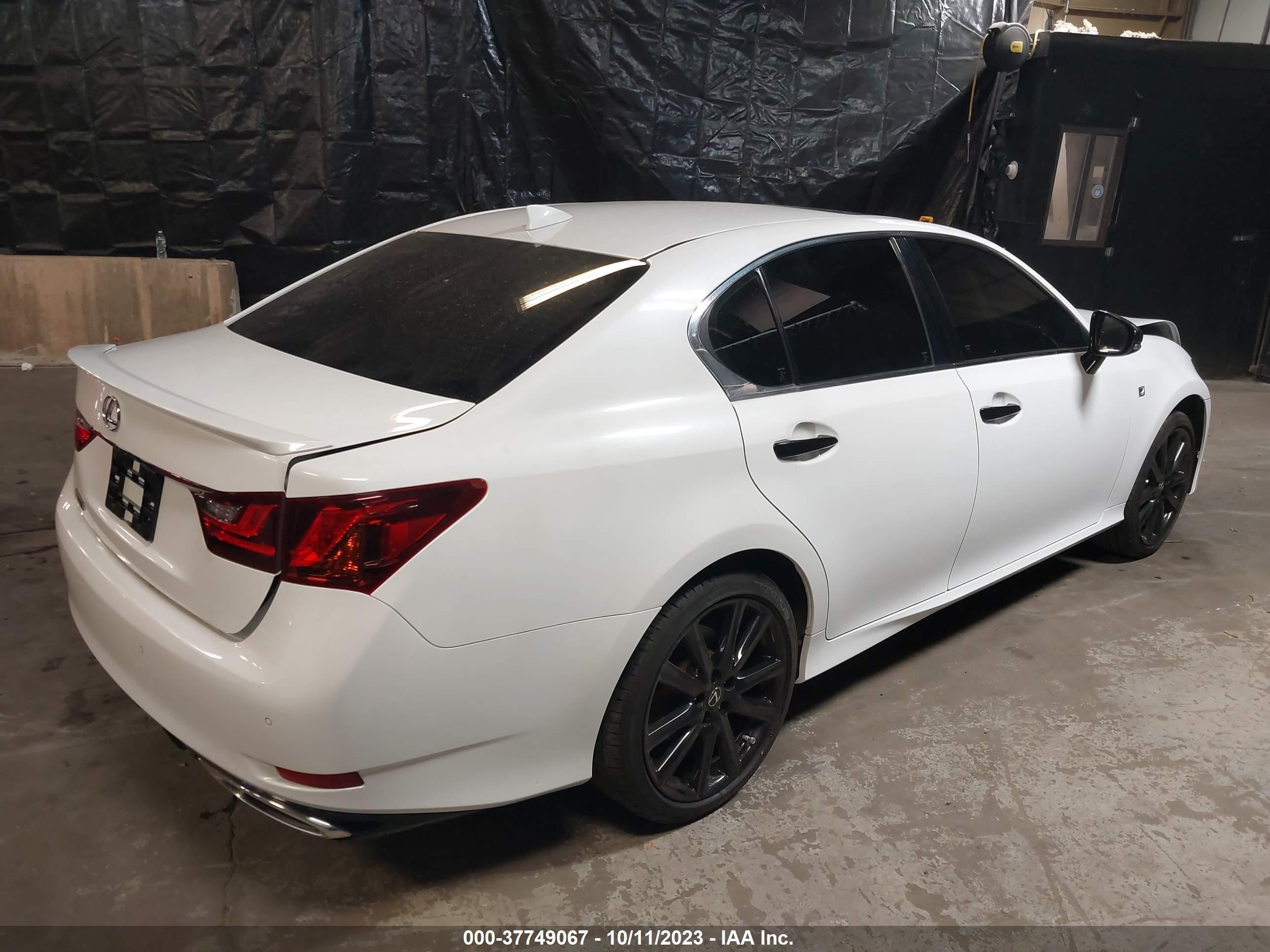 Photo 3 VIN: JTHCE1BL5FA002095 - LEXUS GS 