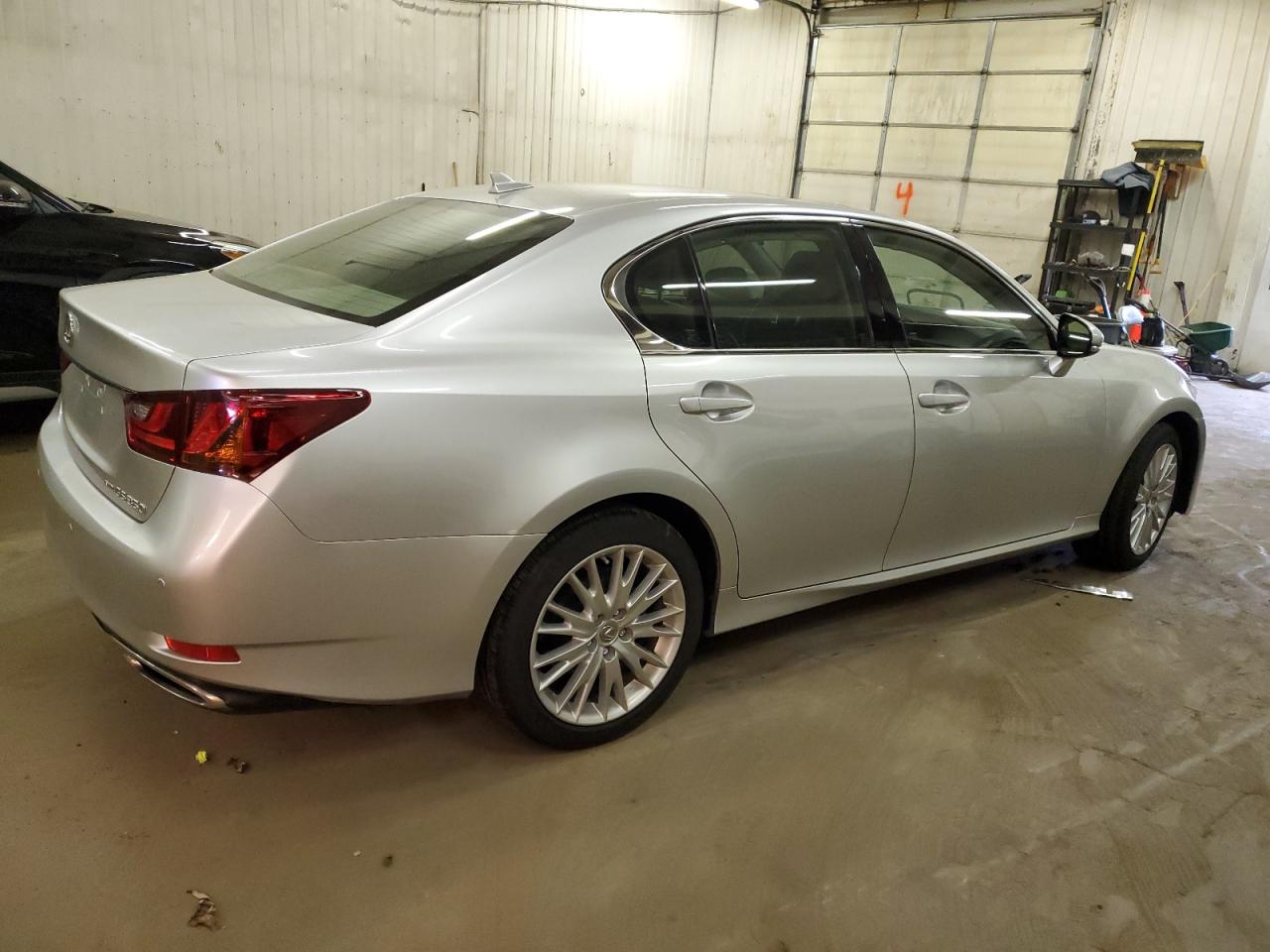 Photo 2 VIN: JTHCE1BL7D5006817 - LEXUS GS 