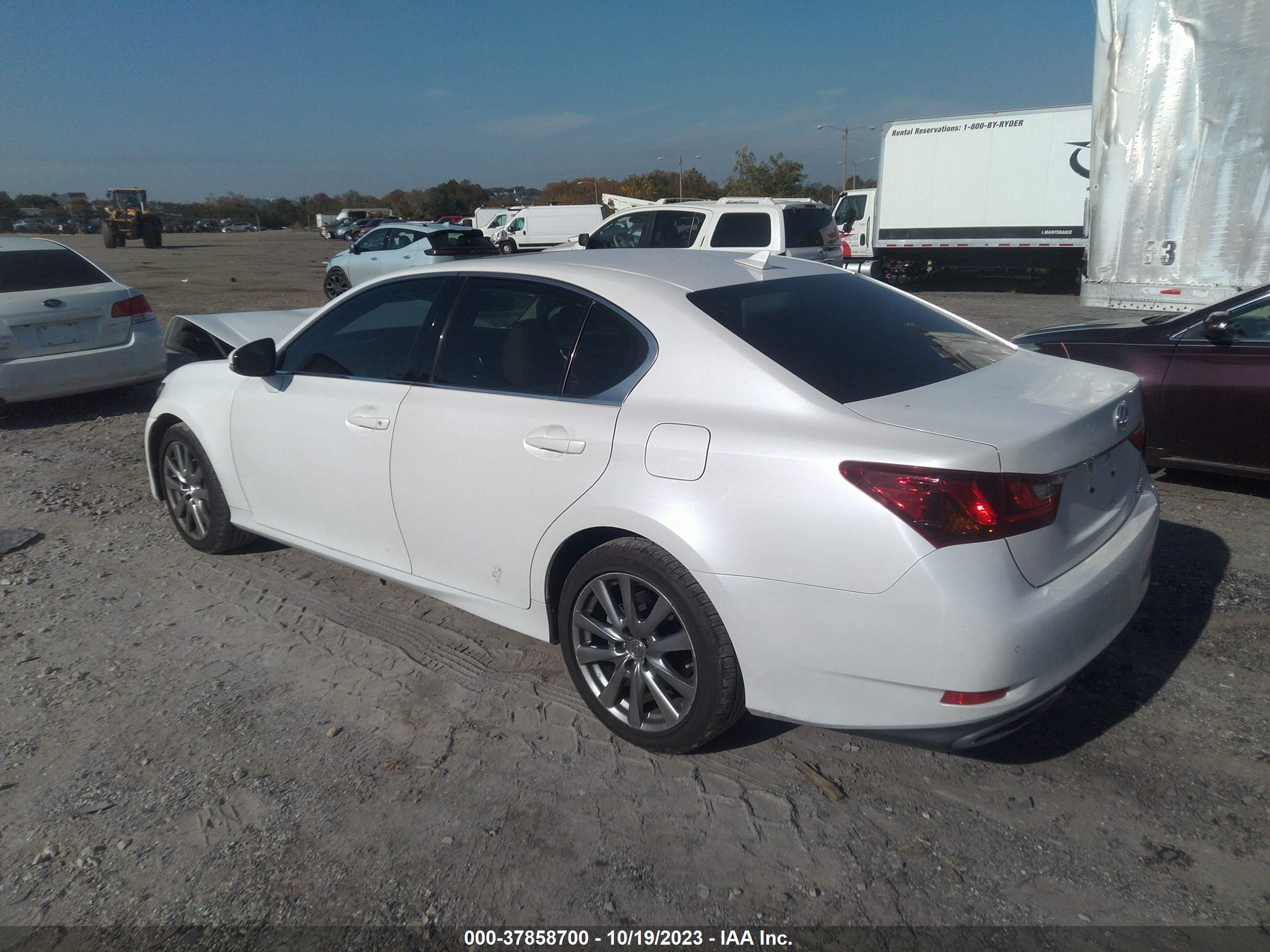 Photo 2 VIN: JTHCE1BL8E5020887 - LEXUS GS 