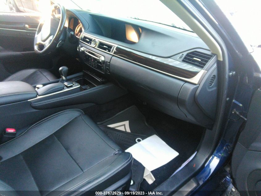 Photo 4 VIN: JTHCE1BL9D5015647 - LEXUS GS 