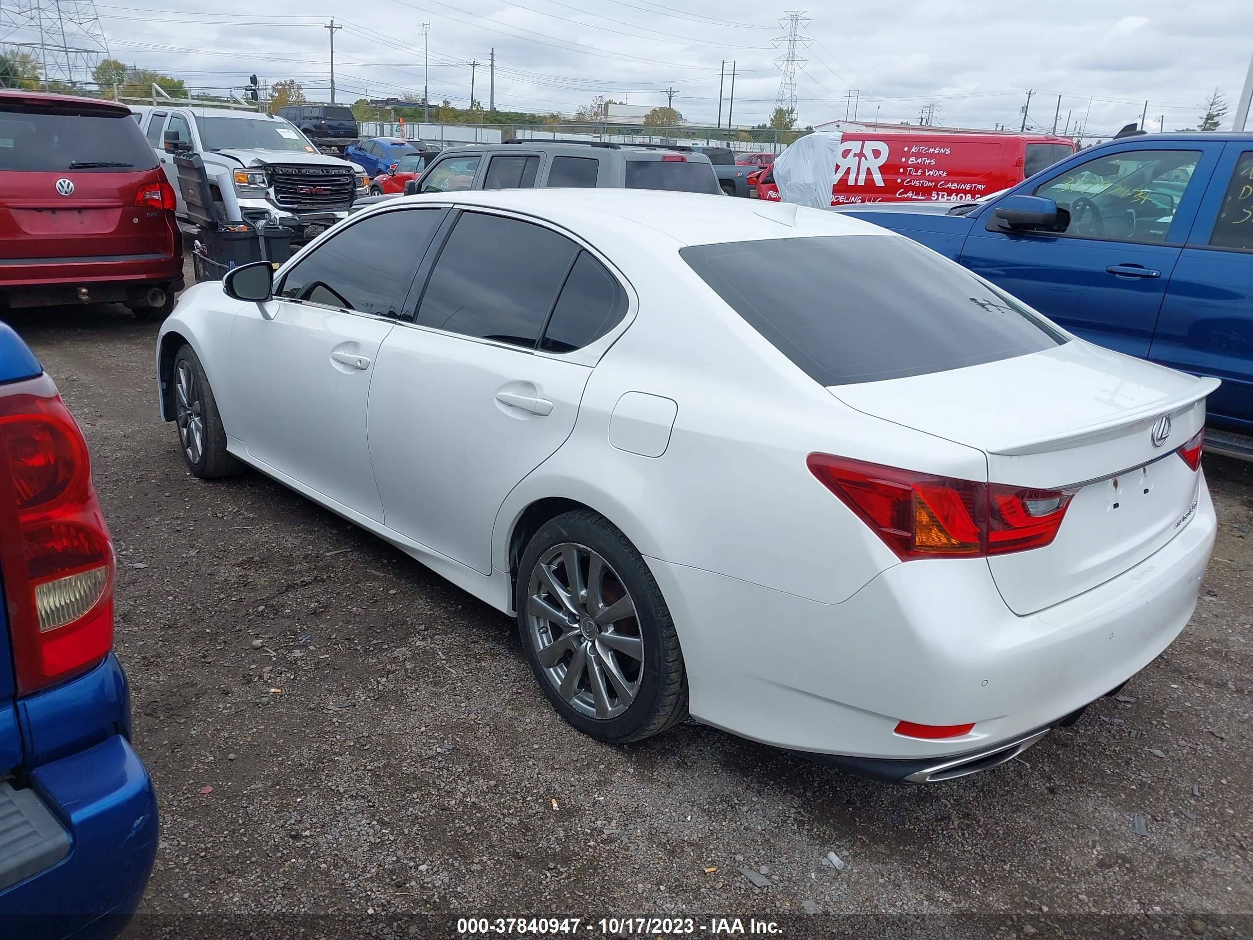 Photo 2 VIN: JTHCE1BL9FA009986 - LEXUS GS 