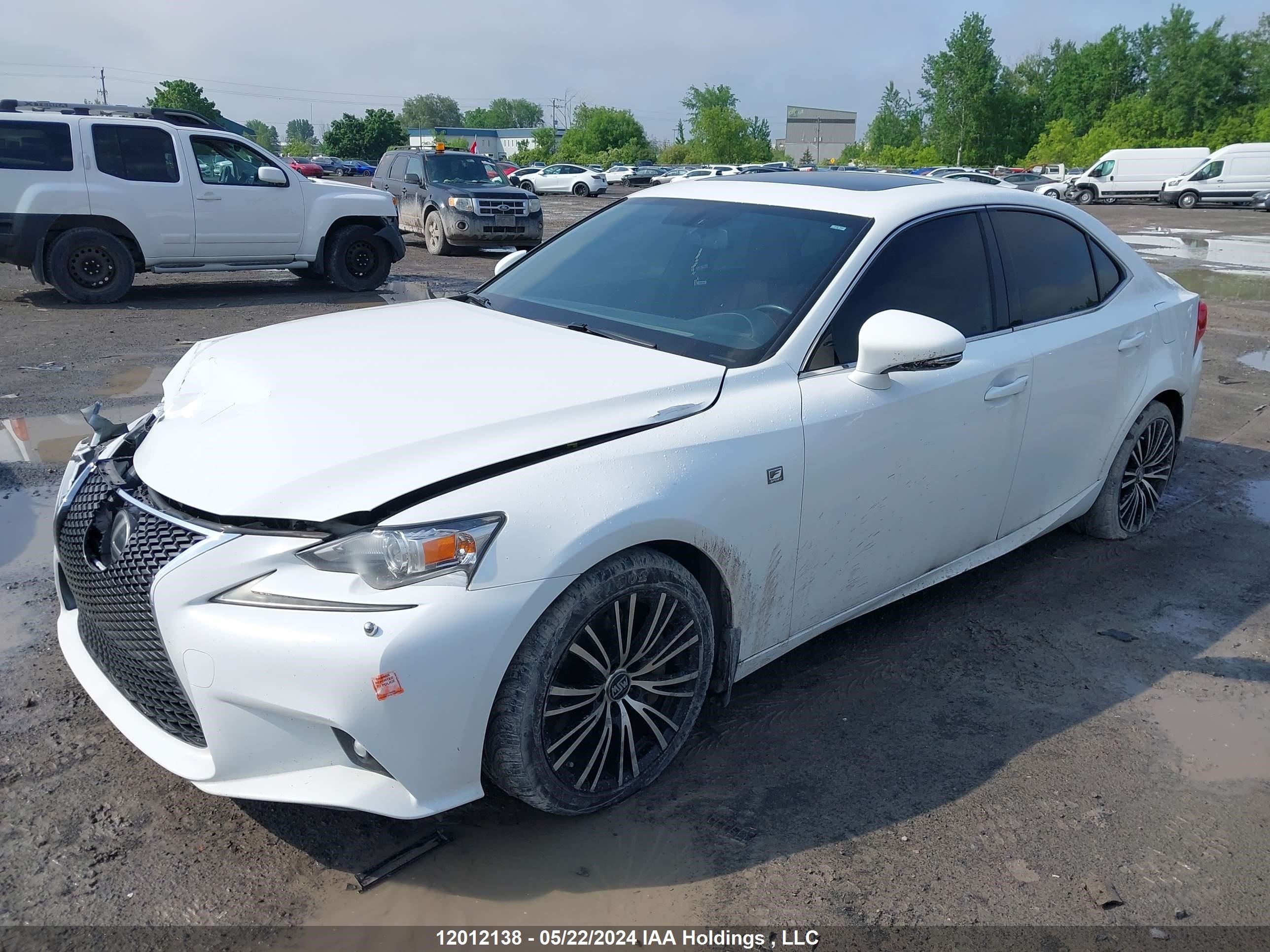 Photo 1 VIN: JTHCE1D29F5005966 - LEXUS IS 