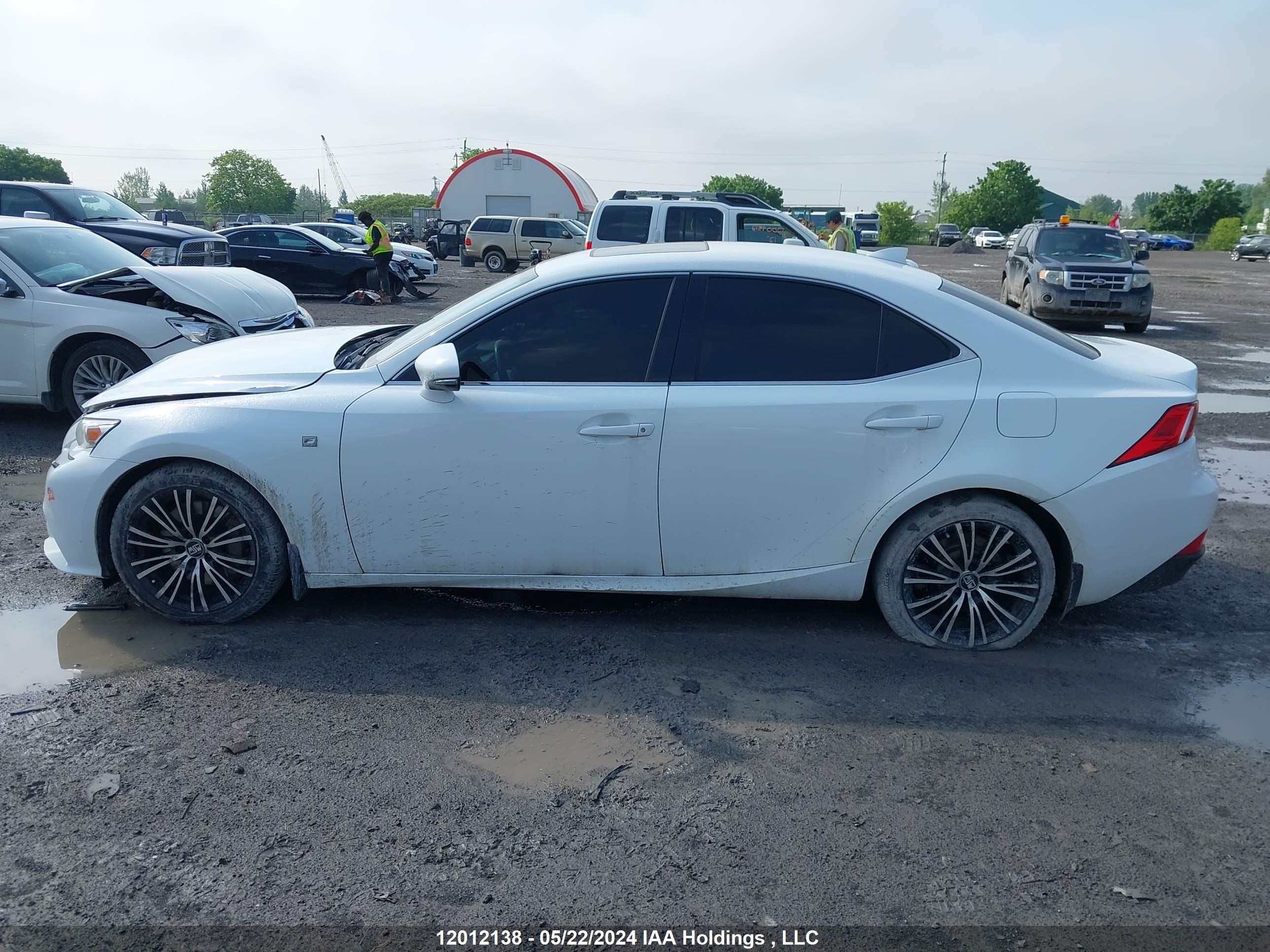 Photo 13 VIN: JTHCE1D29F5005966 - LEXUS IS 