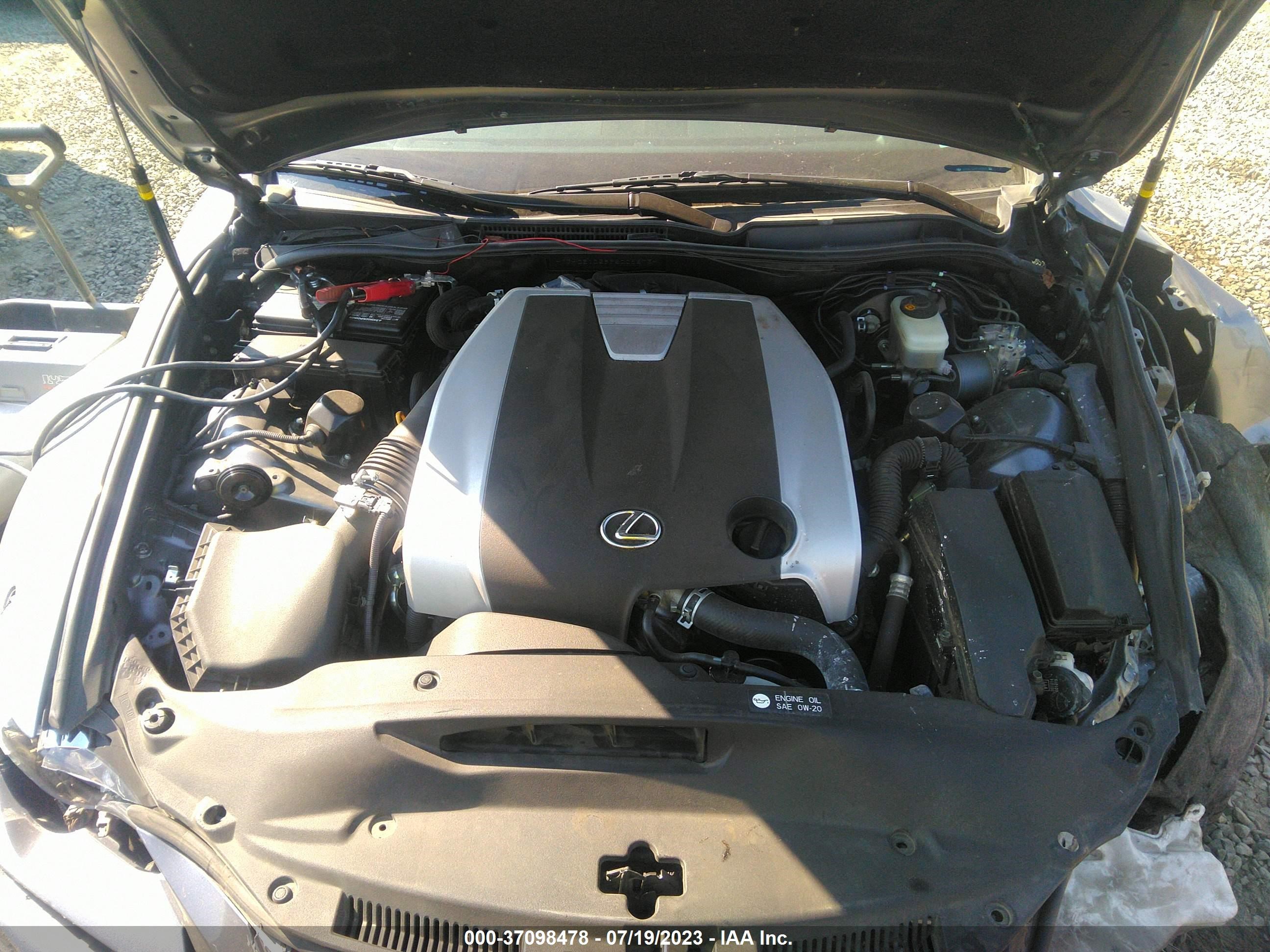 Photo 9 VIN: JTHCE1D29F5008673 - LEXUS IS 