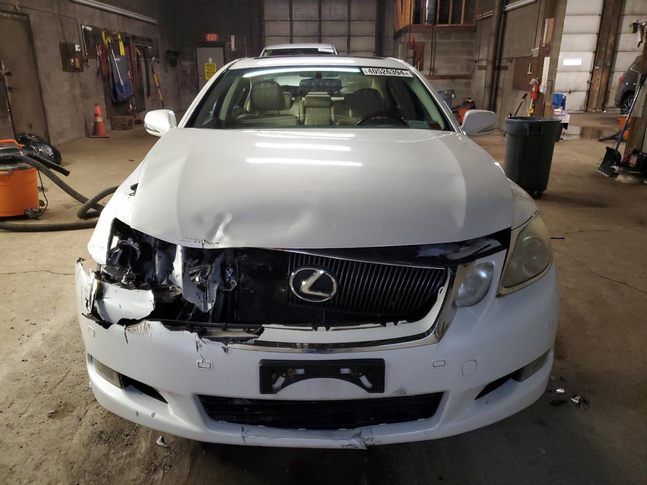 Photo 4 VIN: JTHCE1KS6A0025150 - LEXUS GS 