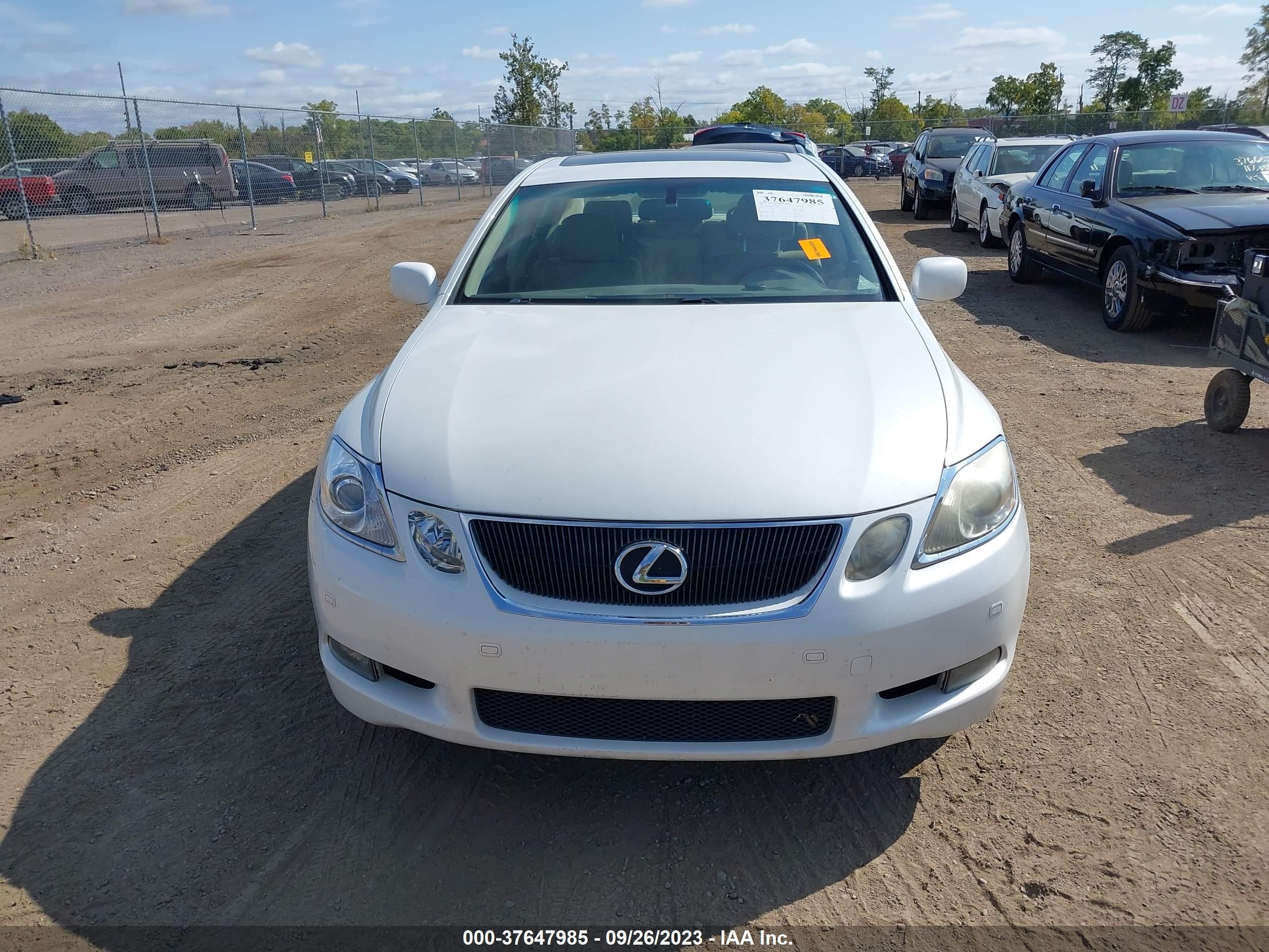 Photo 11 VIN: JTHCE96S170010203 - LEXUS GS 