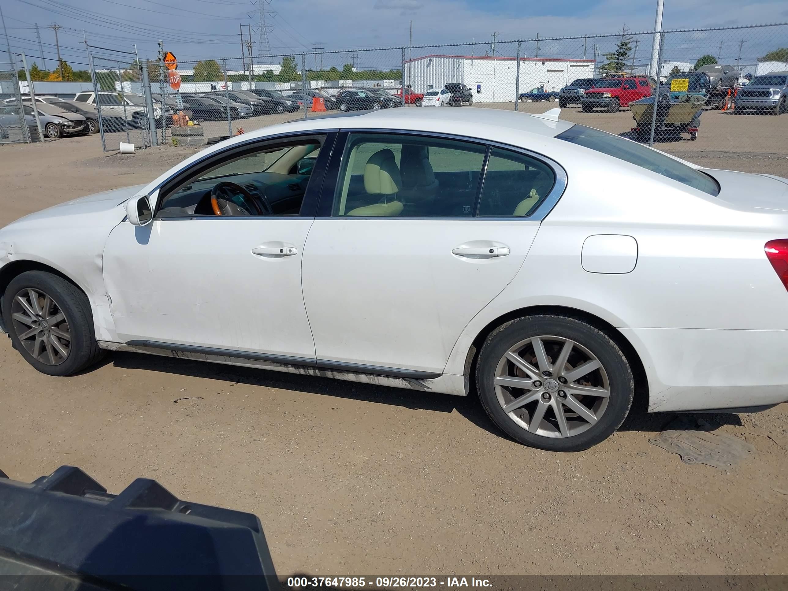 Photo 13 VIN: JTHCE96S170010203 - LEXUS GS 