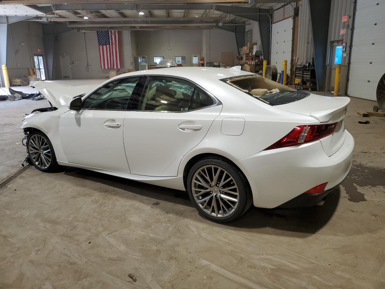 Photo 1 VIN: JTHCF1D22F5027224 - LEXUS IS 