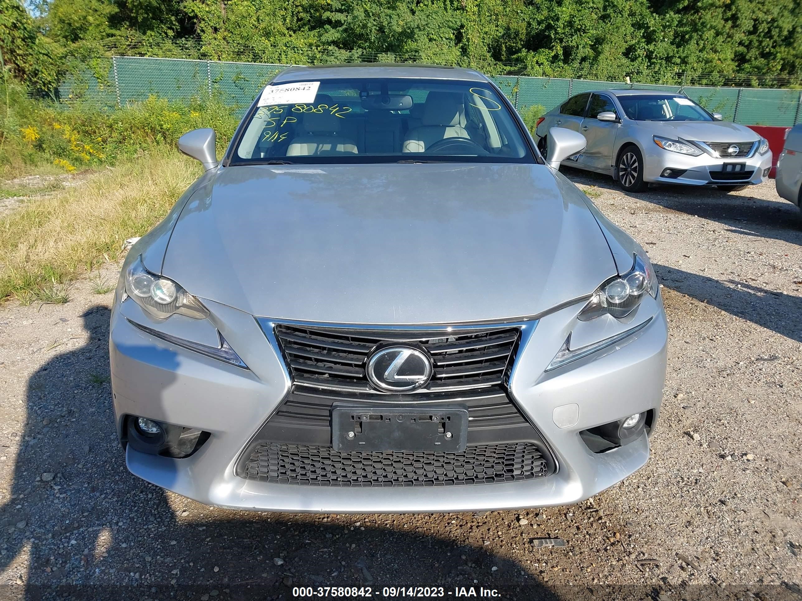 Photo 11 VIN: JTHCF1D25F5019456 - LEXUS IS 