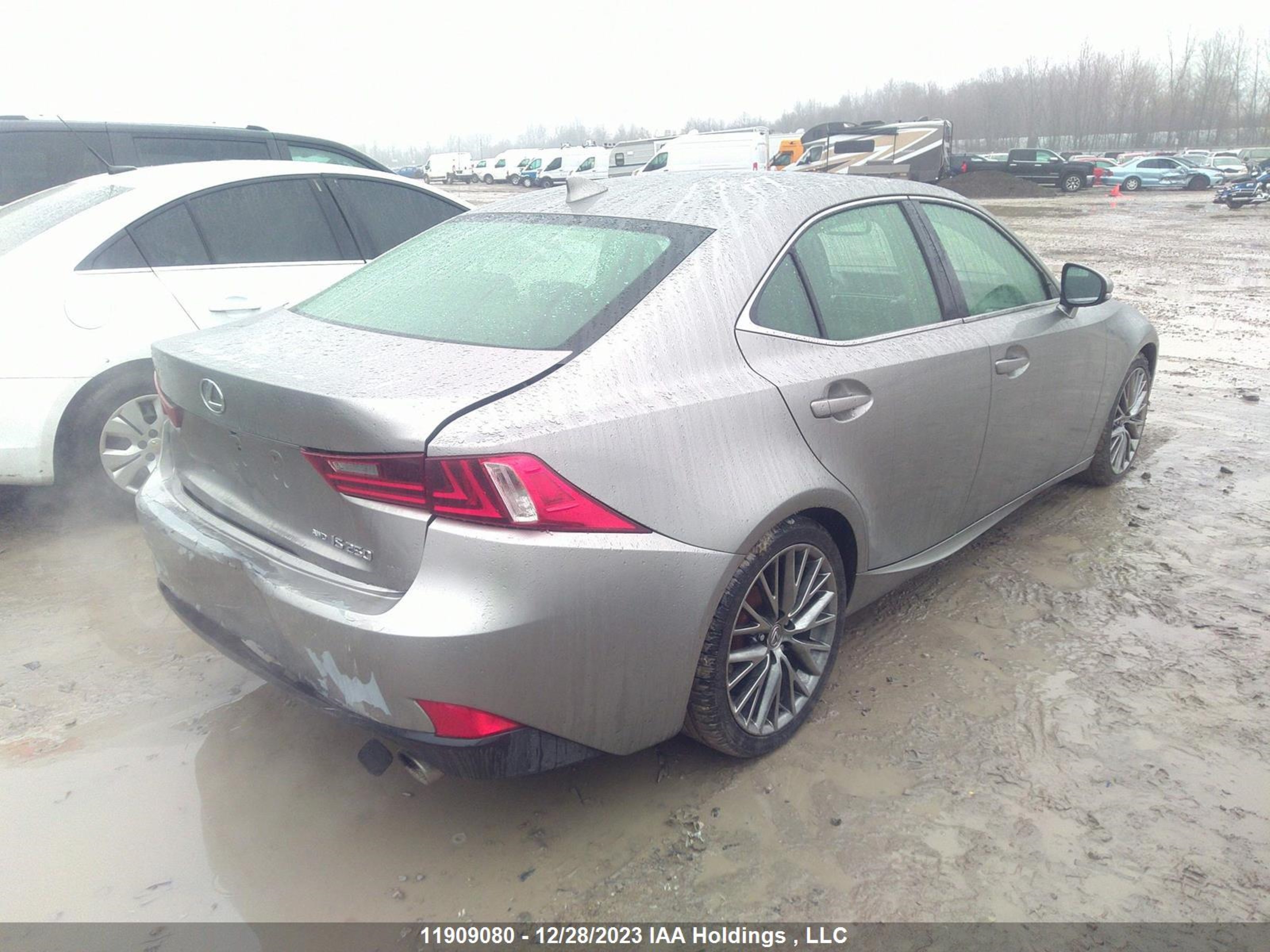 Photo 3 VIN: JTHCF1D28F5027969 - LEXUS IS 