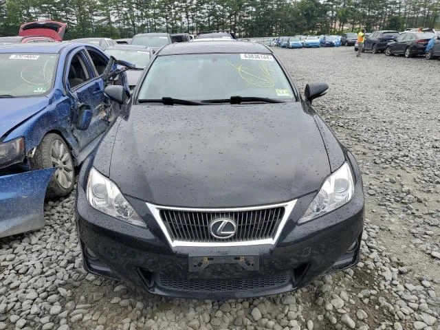 Photo 4 VIN: JTHCF5C22B5048951 - LEXUS IS 250 