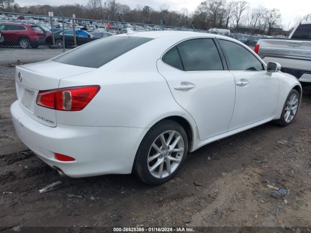 Photo 3 VIN: JTHCF5C22C5055710 - LEXUS IS 250 