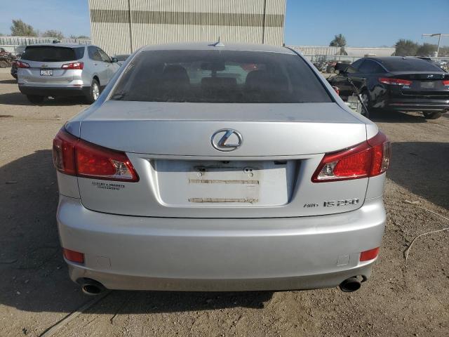 Photo 5 VIN: JTHCF5C23B5052720 - LEXUS IS 