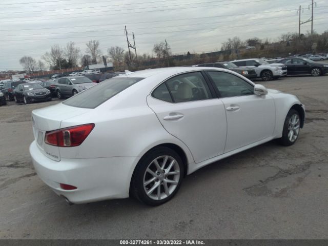 Photo 3 VIN: JTHCF5C24C5056910 - LEXUS IS 250 