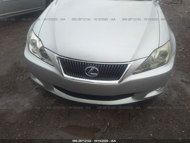 Photo 5 VIN: JTHCF5C25A2032792 - LEXUS IS 250 