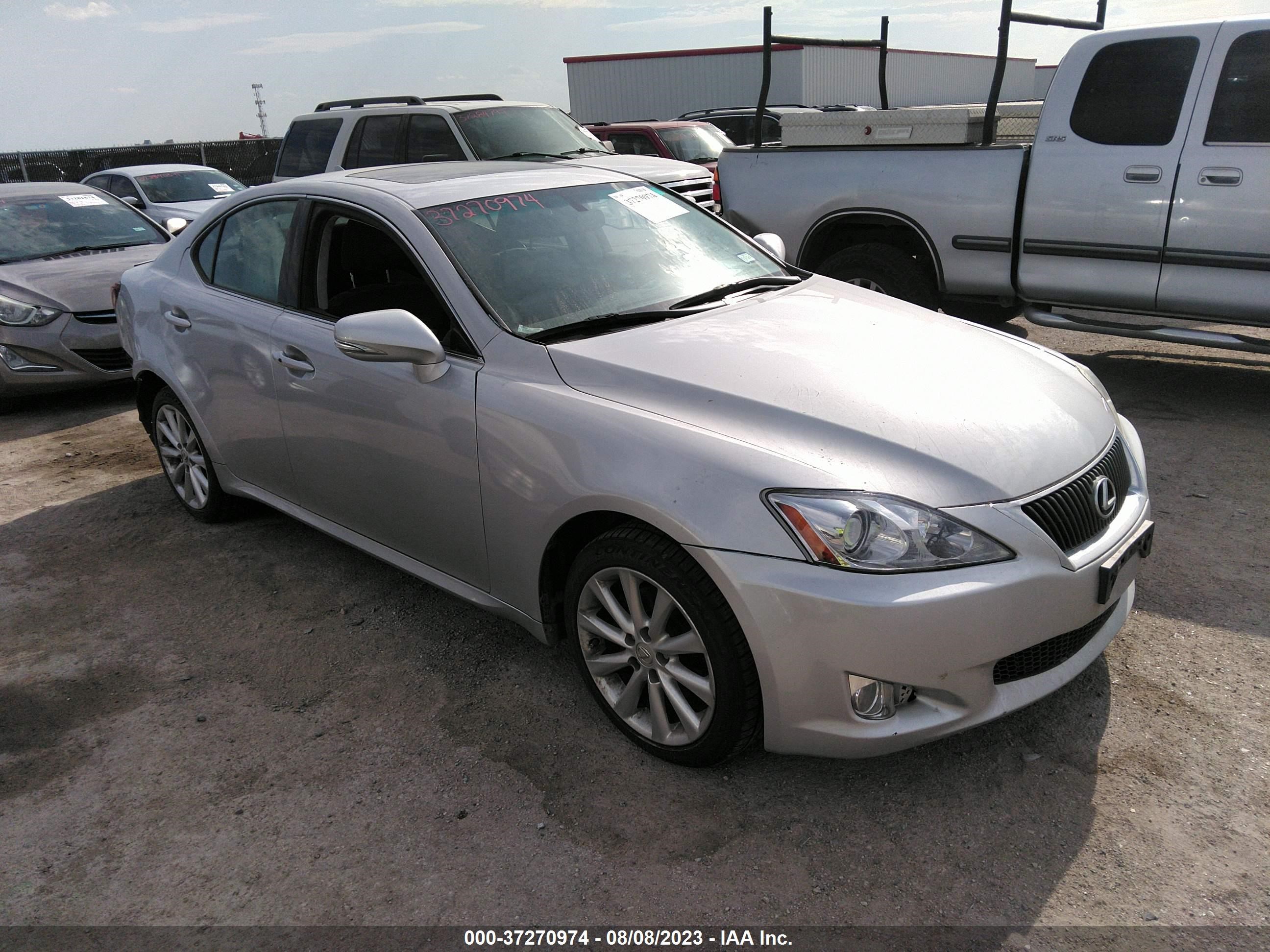 Photo 0 VIN: JTHCF5C26A5044383 - LEXUS IS 