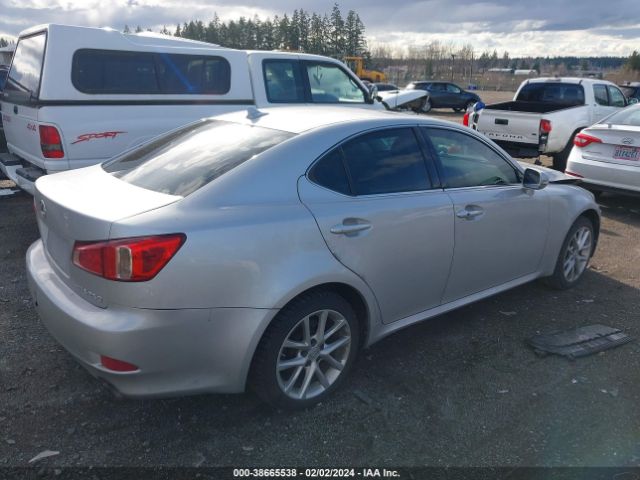 Photo 3 VIN: JTHCF5C29C2035987 - LEXUS IS 250 