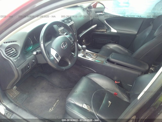 Photo 4 VIN: JTHCF5C29C5057342 - LEXUS IS 250 