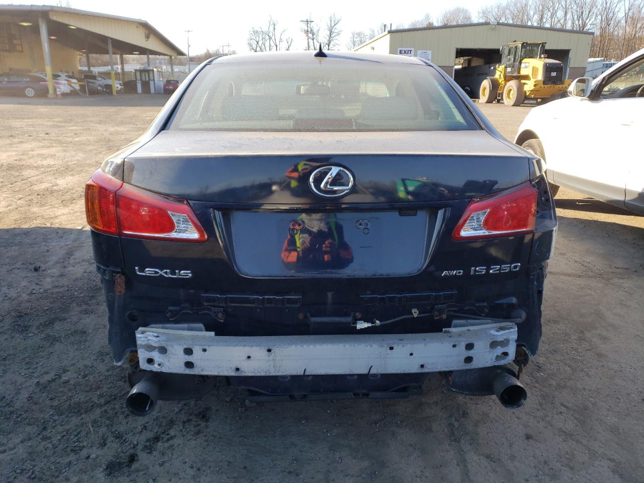 Photo 5 VIN: JTHCF5C2XA5042538 - LEXUS IS 
