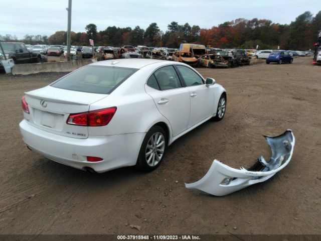 Photo 3 VIN: JTHCF5C2XA5042944 - LEXUS IS 250 